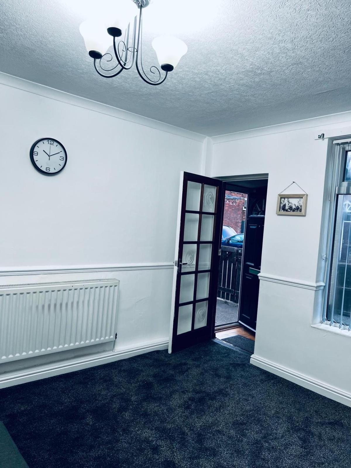 Holiday House Near Football Ground Нотингам Екстериор снимка