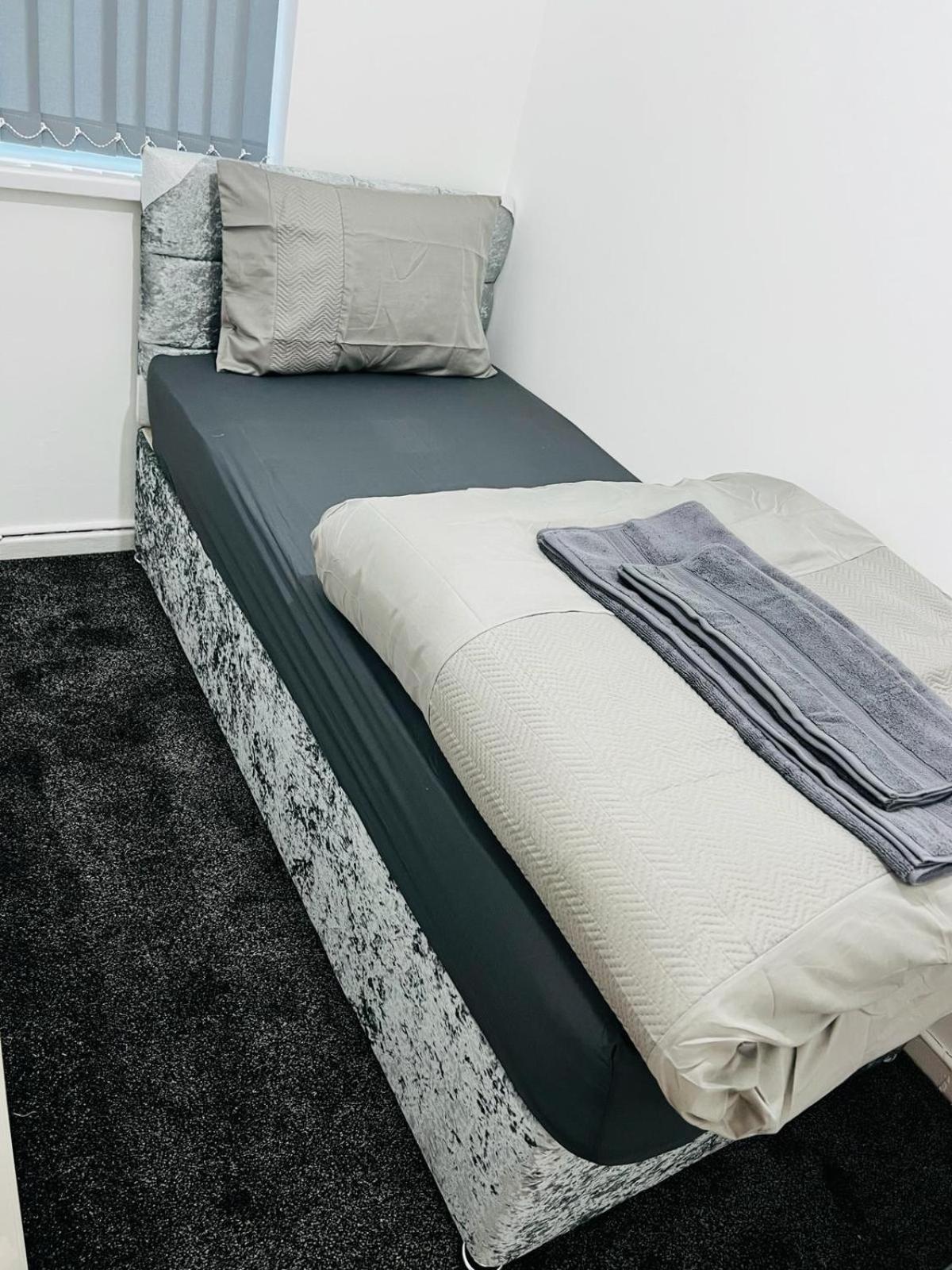 Holiday House Near Football Ground Нотингам Екстериор снимка