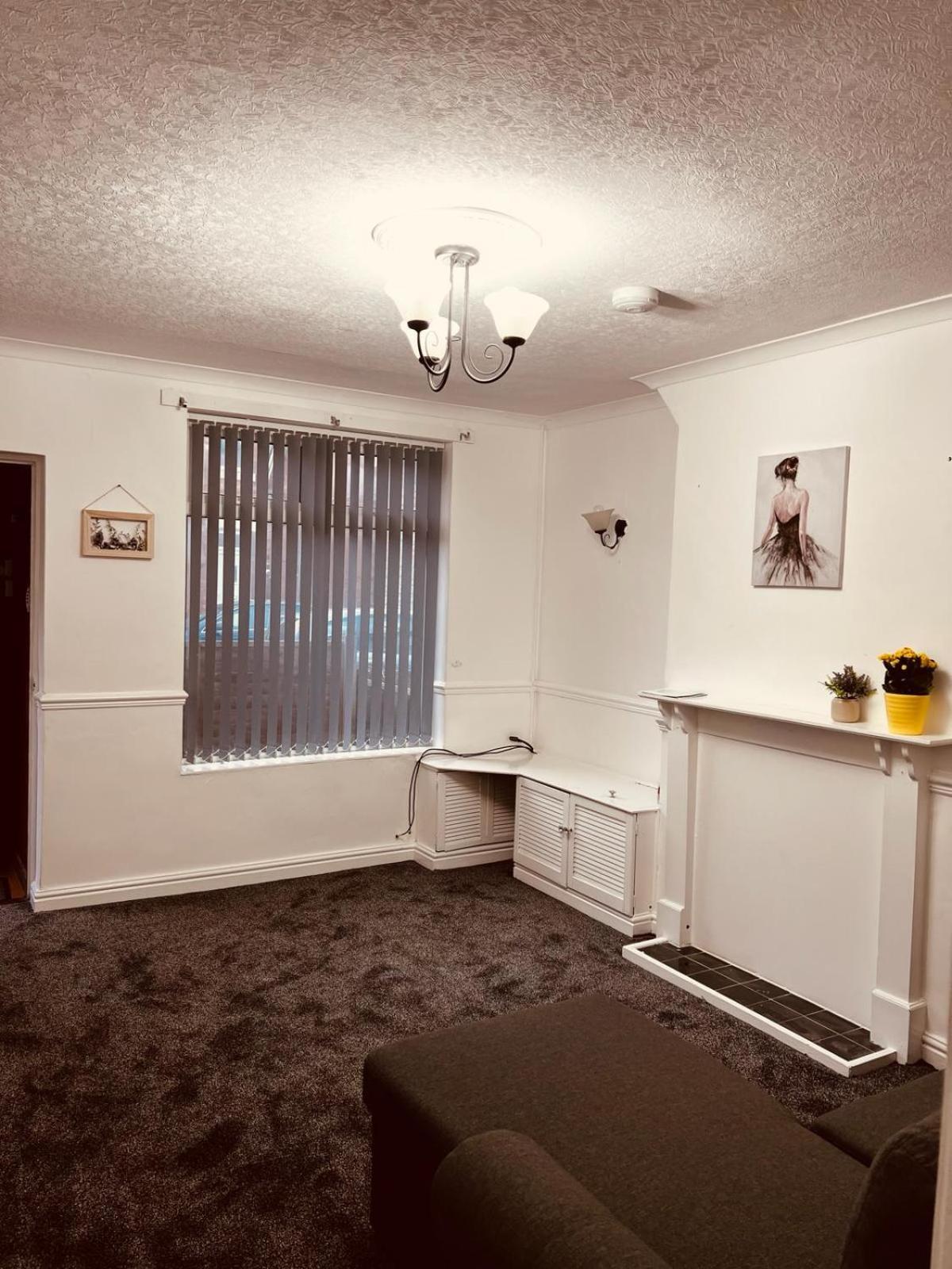 Holiday House Near Football Ground Нотингам Екстериор снимка